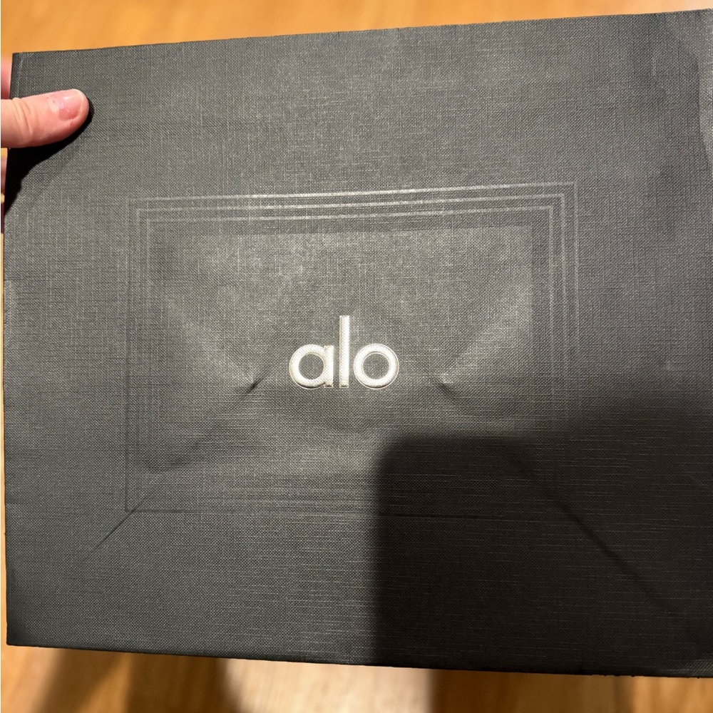 Alo Black shopping Bag brand new - Picture 4 of 6